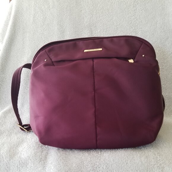 TRAVELON ANTI-THEFT DOMED CROSSBODY MEDIUM SIZE WINE - Picture 3 of 11